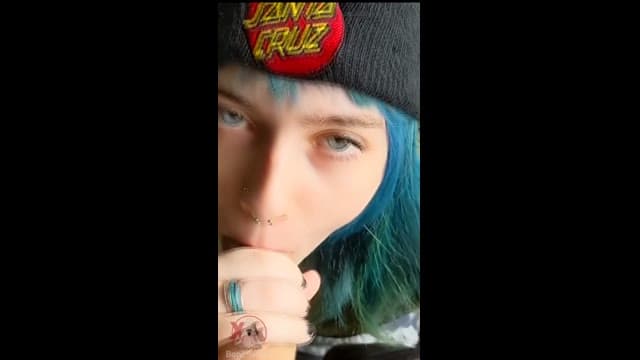 18 Year Old vs 31 Year Old: Blue Haired Girl Gets Busted